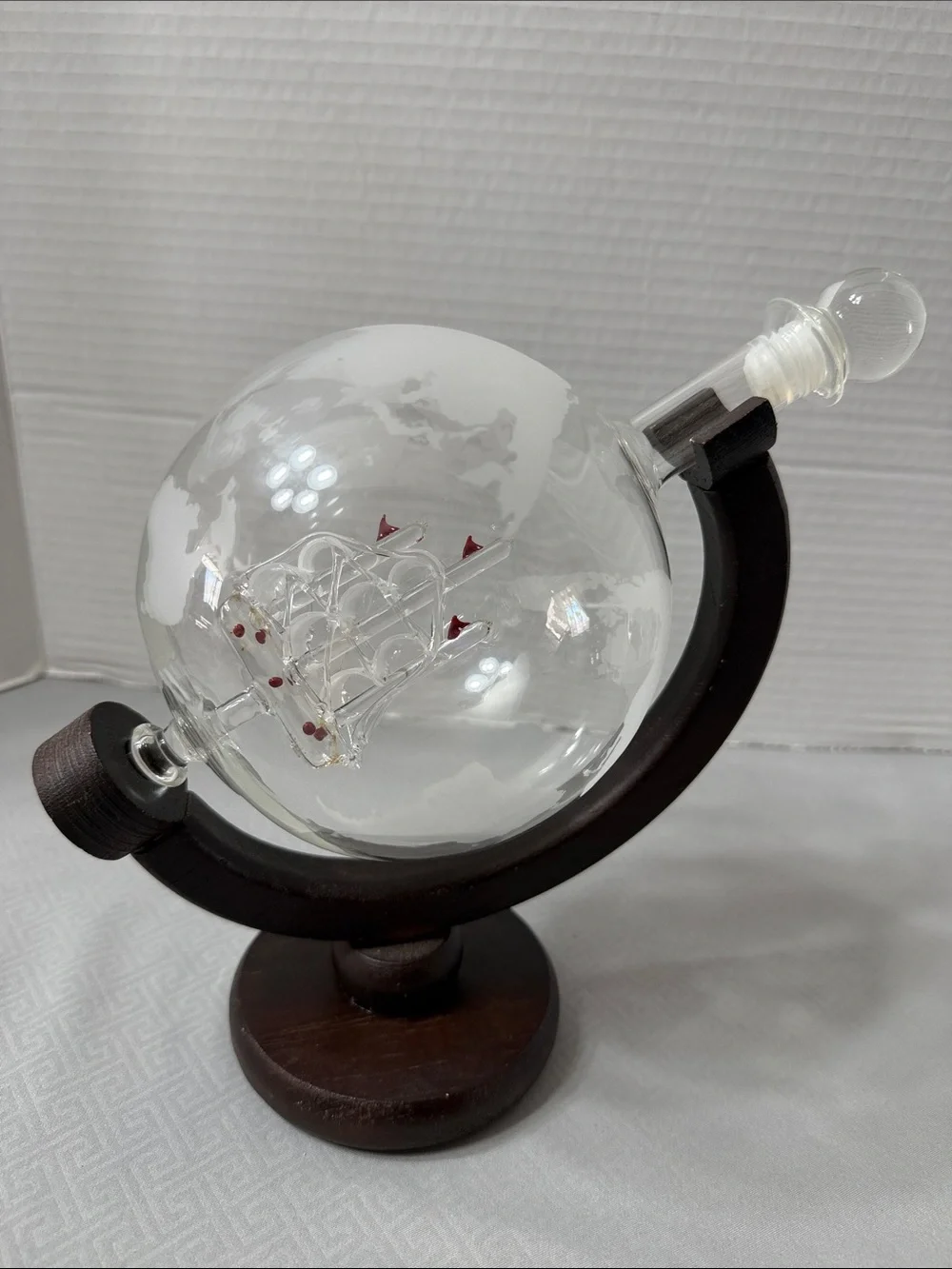 BarMe Etched Class World Globe Liquor Decanter Wood Stand & Glass Ship Inside